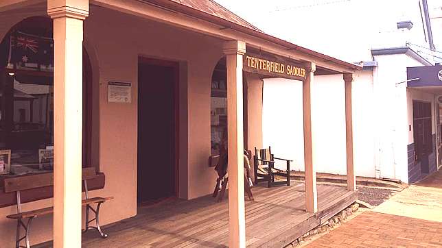 We Check Out Tenterfield & Have Lunch In Glen Innes