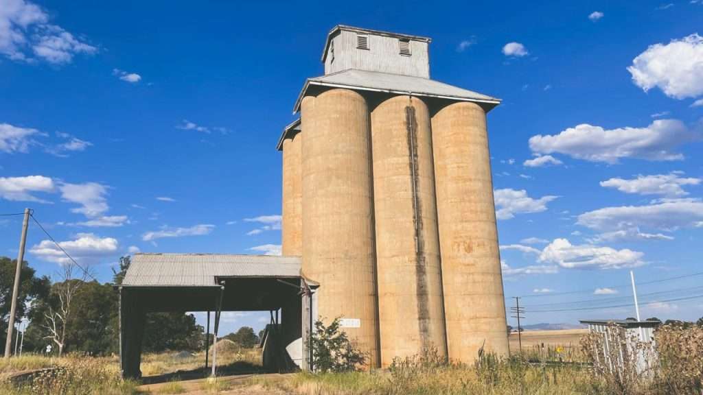 Disused Grain Silos Australia Marinna NSW