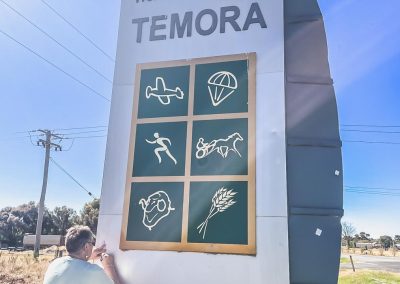 Welcom To Temora Sign