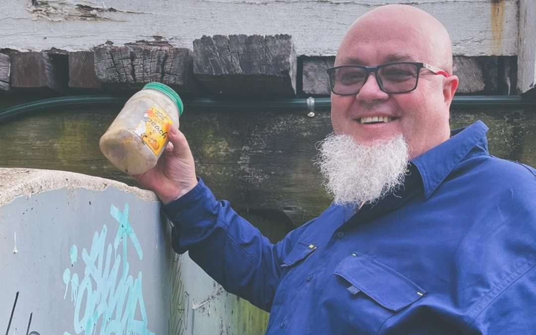 We Go Geocaching Around Tumut And Find Plenty!