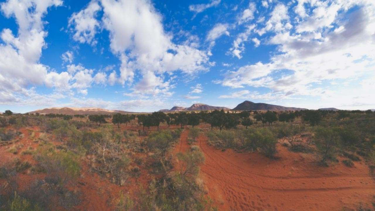 Docker River Camping On The Great Central Road