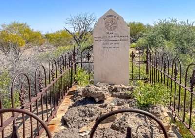Strangways Ghost Town Grave