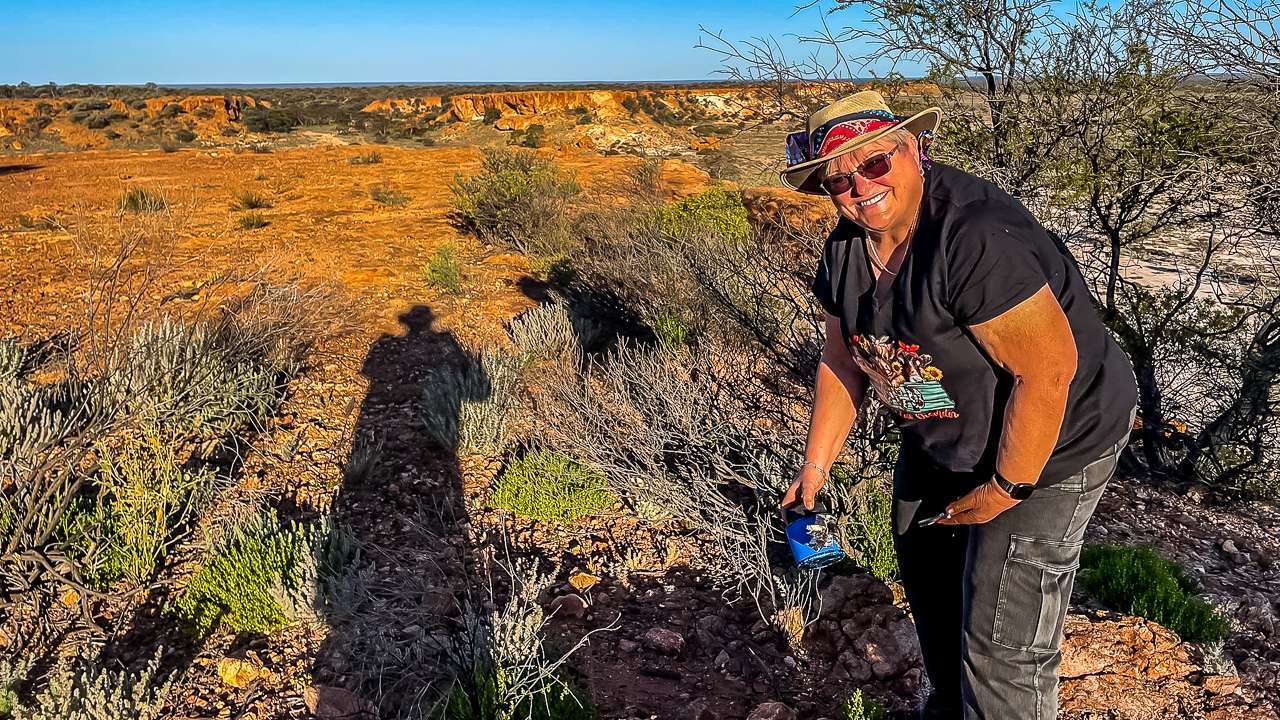 Geocaching At Giles Breakaway