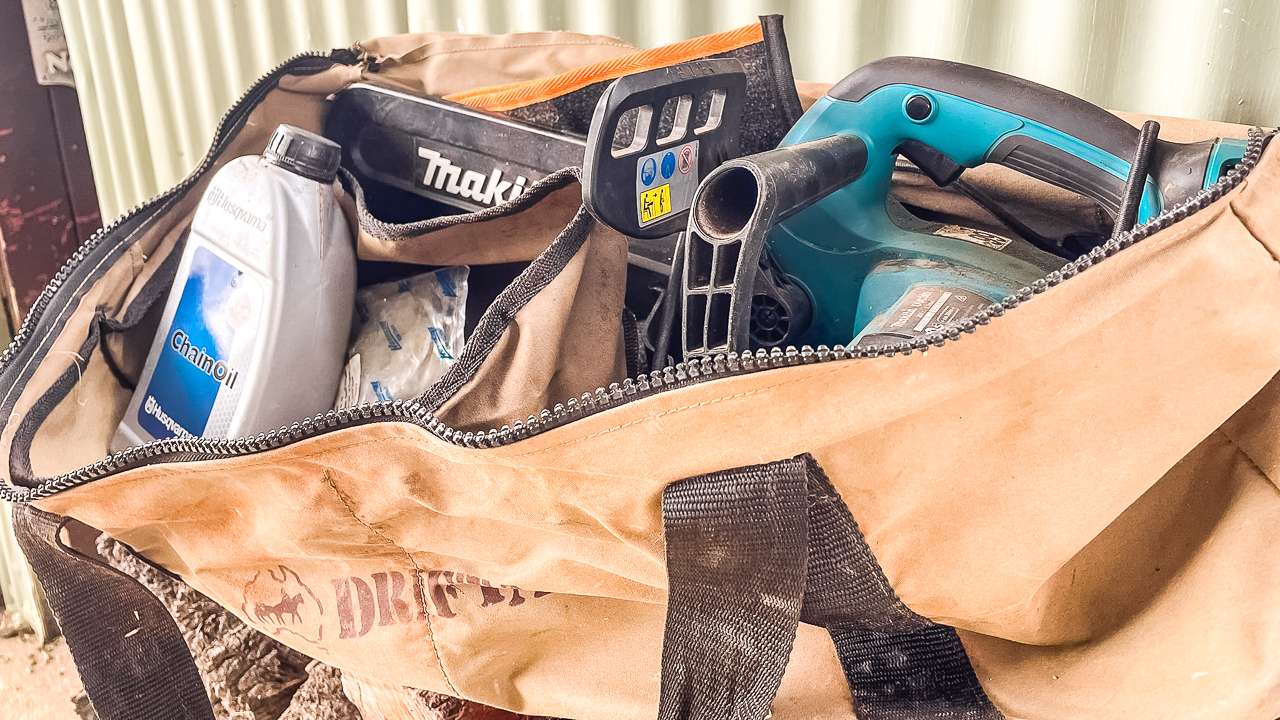 My Makita DUC252Z Battery Chainsaw For Camping Sharpened And Packed For Our Next Trip