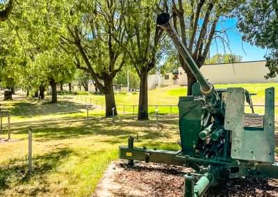 Bofors Gun Gundagai