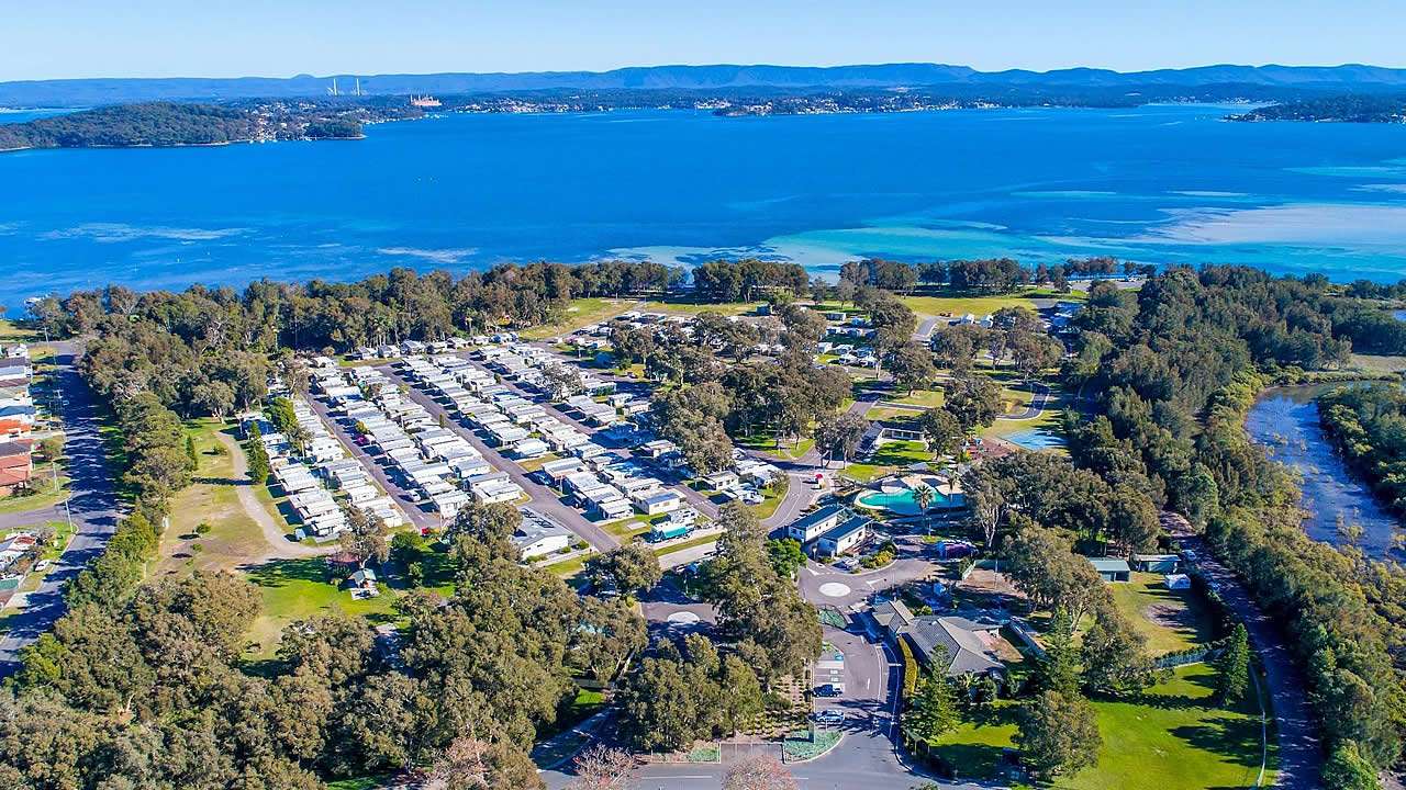 Caravan Parks In Swansea NSW (Image Courtesy Of Swansea Lakeside Holiday Park)