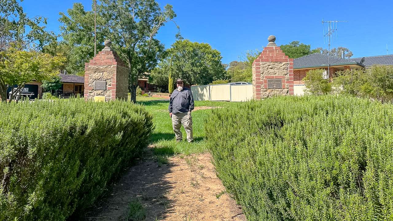 Garrison Gates Cowra
