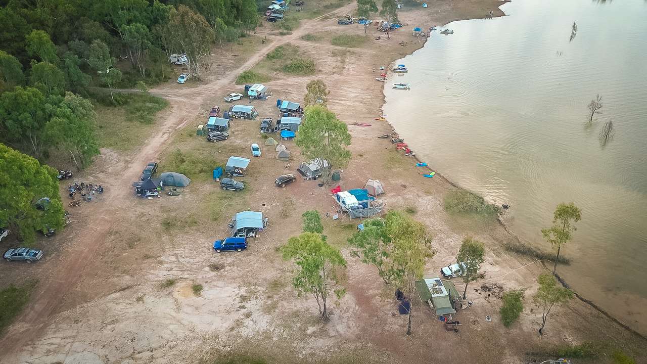 Plenty Of Room ForLarge Group Camping At Lake eildon