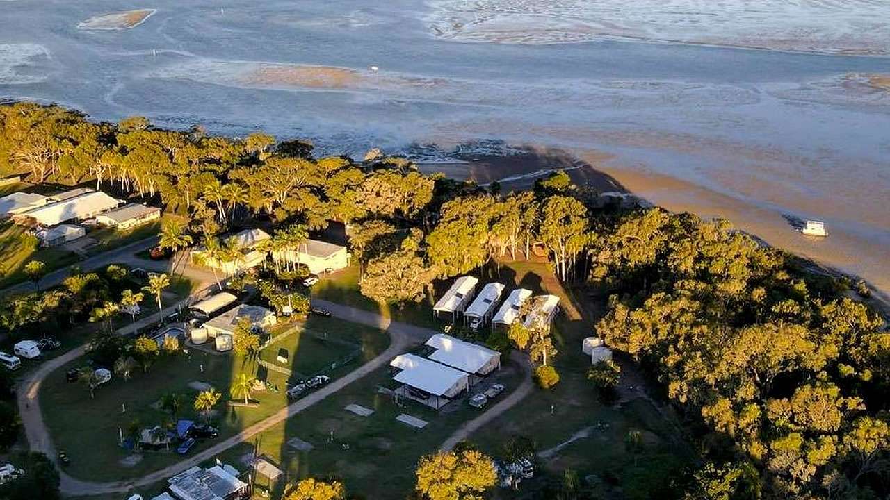 Poona Palms Caravan Park