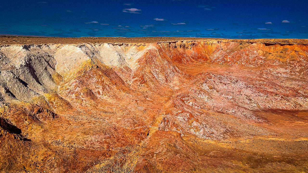 Ochre Pits Near Lyndhurst Marree Itinerary 2025