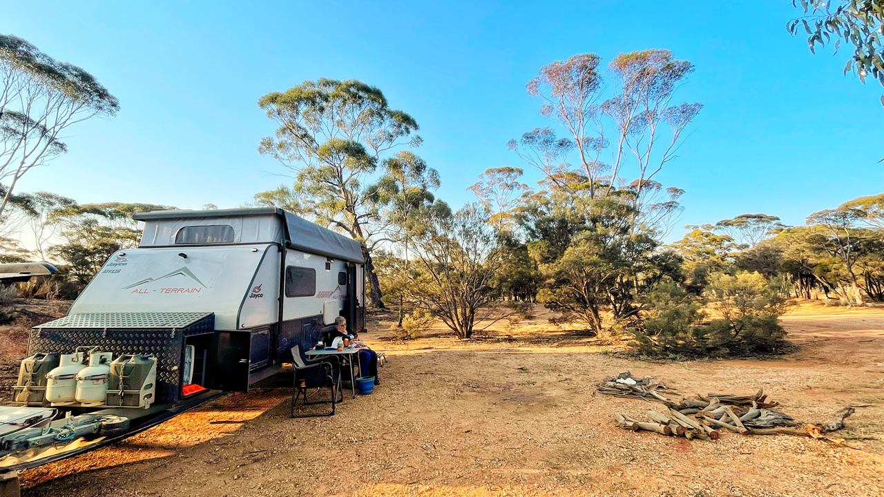 Free Camping Near Norseman WA Bromus Dam